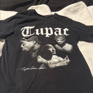 Black Tupac Graphic Tee